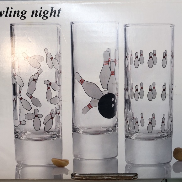 Bowling shot glasses different print on each glass new in original box set of 6 - Picture 11 of 11